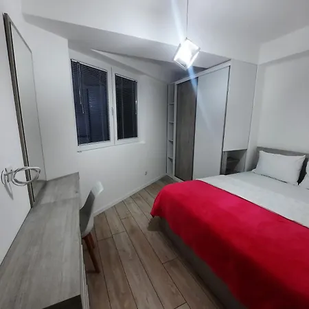 Hris Apartment